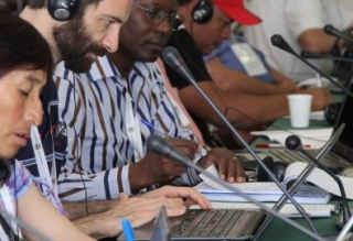 El padre Dário Bossi dio testimonio de los impactos de la minera Vale en el Amazonas. Foto: Kranwinkel Fermin Jovanny Santiago
